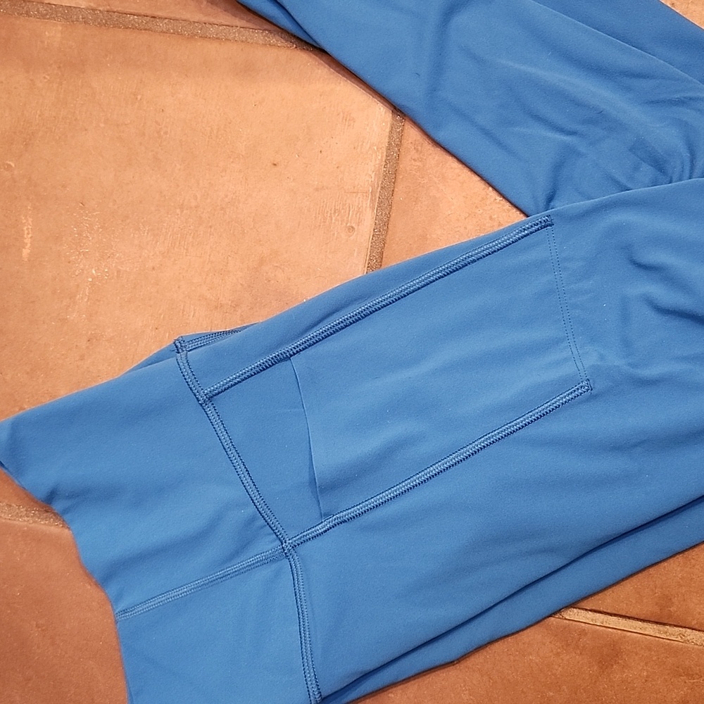 All In Motion, bright blue leggings, size xs